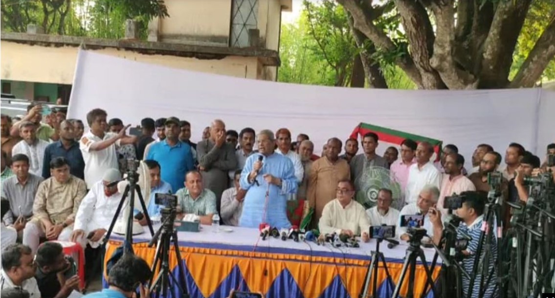 অপকর্ম বন্ধ করুন, না হলে আওয়ামী লীগের মতো বিএনপিকেও জনগণ ছুড়ে মারবে: মির্জা ফখরুল