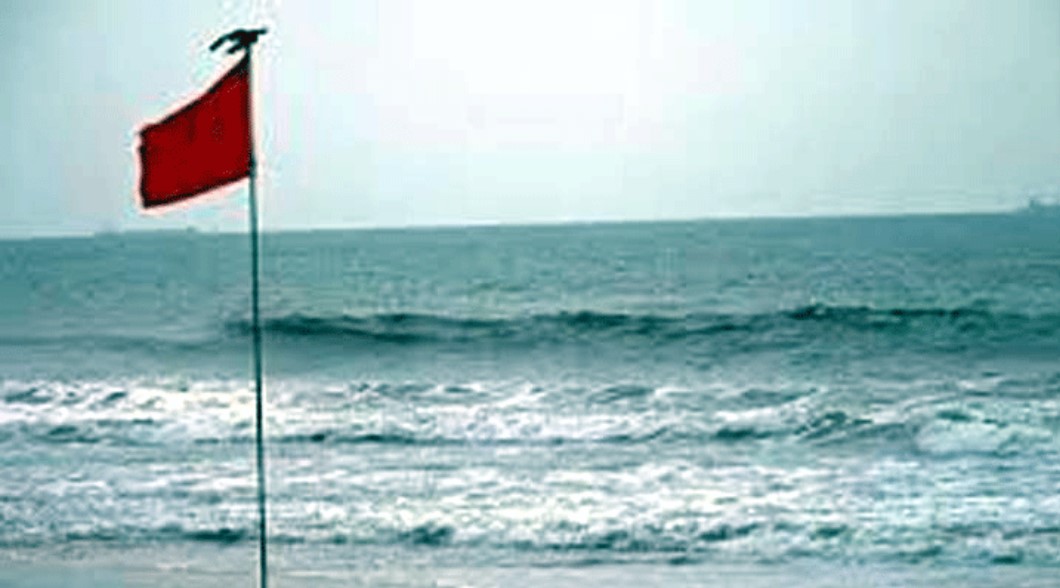 দেশের ৭ অঞ্চলের নদীবন্দরে সতর্কতা সংকেত
