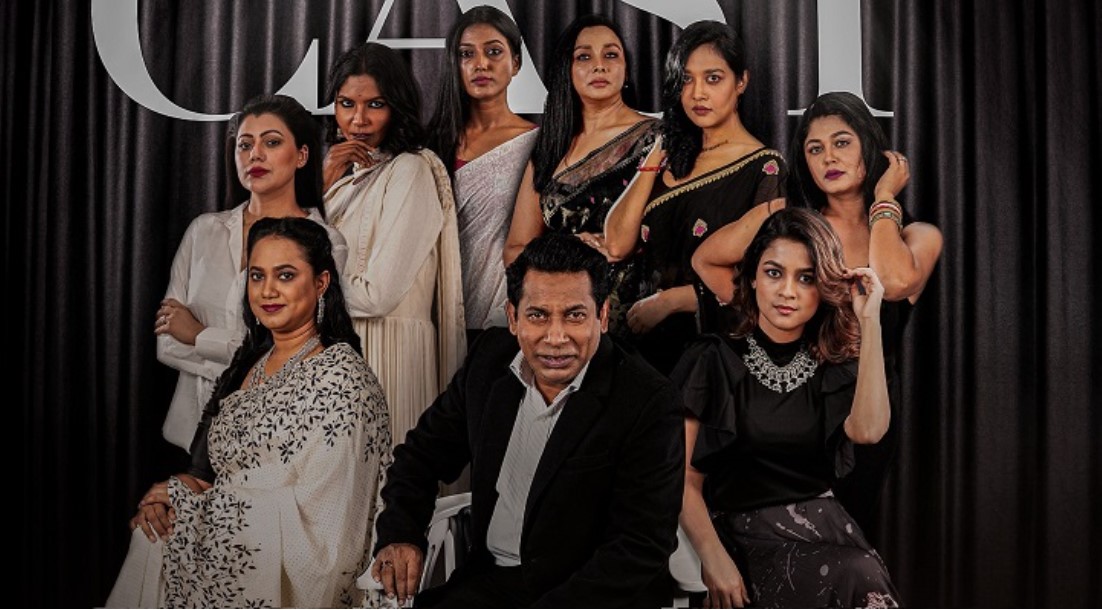 ‘বোহেমিয়ান ঘোড়ায়’ ৮ নায়িকাকে সামলাবেন মোশাররফ করিম!