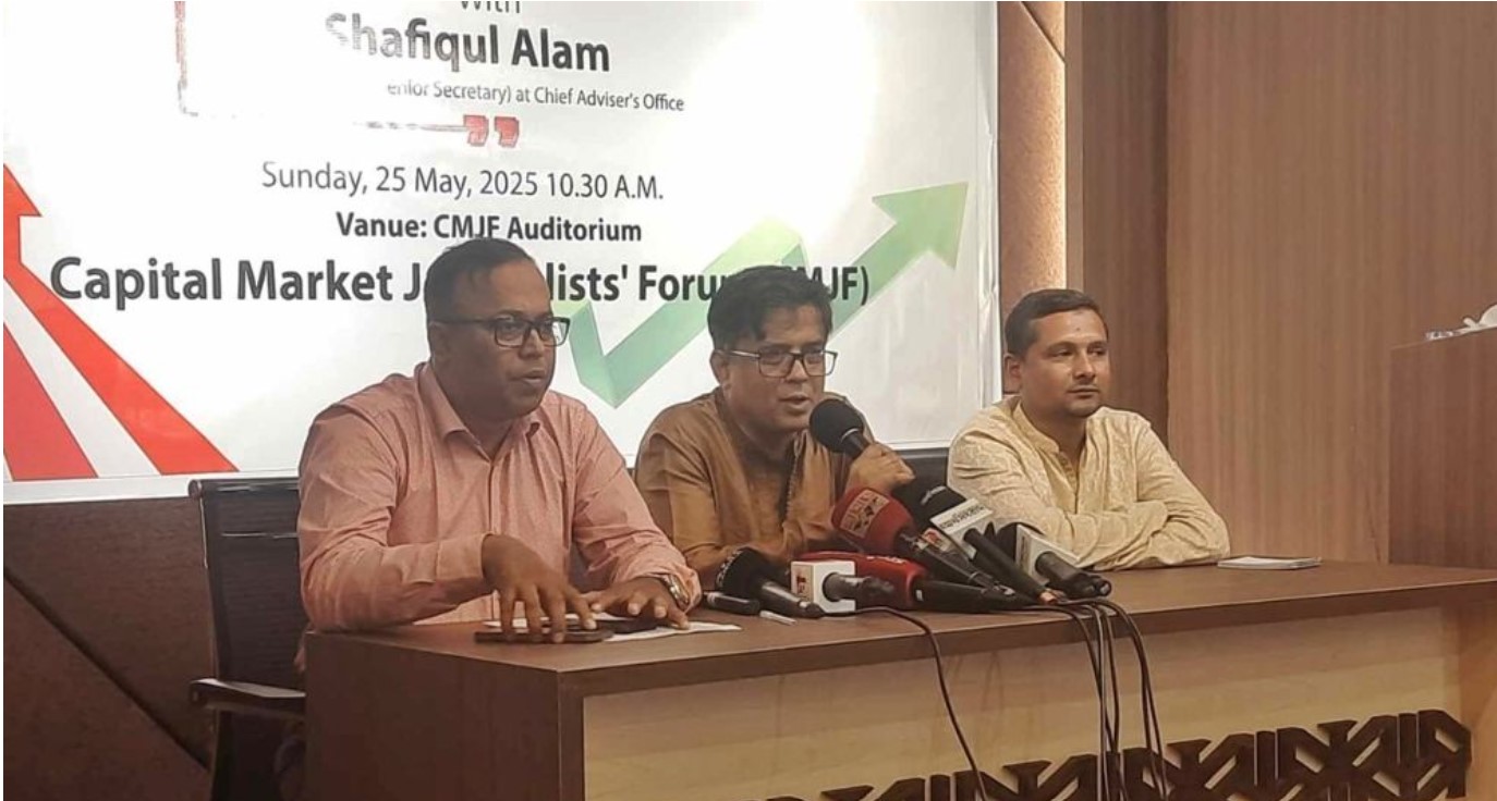 চট্টগ্রাম বন্দরকে আমরা সংস্কার করতে চাচ্ছি, কাউকে দিচ্ছি না: প্রেস সচিব