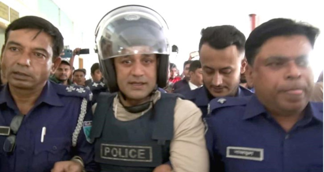 ব্যারিস্টার সুমনের স্ত্রীসহ দেশত্যাগে নিষেধাজ্ঞা 
