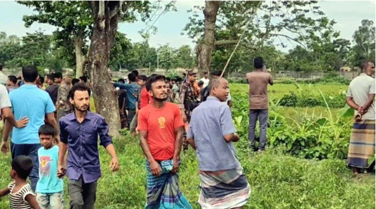 লালমনিরহাট সীমান্তে পুশ ইনের চেষ্টা প্রতিরোধ বিজিবি-এলাকাবাসীর, শূন্যরেখায় ৫৪ ভারতীয়