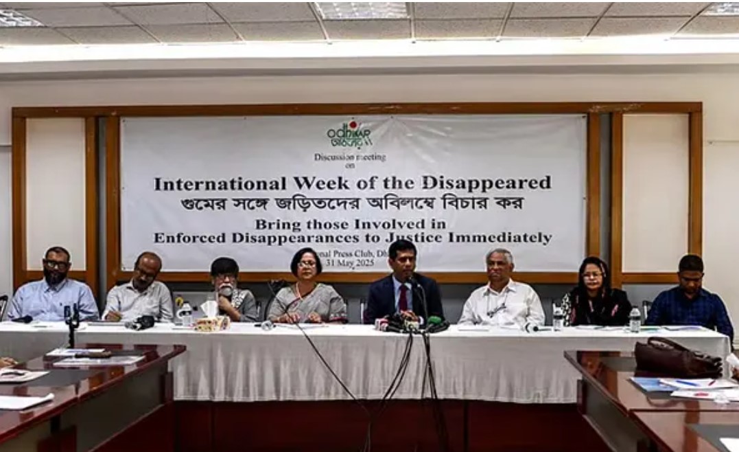 আগামিকাল রোববার হাসিনার বিরুদ্ধে আনুষ্ঠানিক অভিযোগ দাখিল 