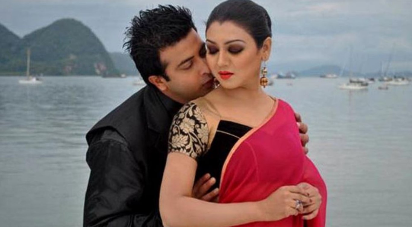 শাকিব খুব লক্ষী ছেলে: জয়া আহসান
